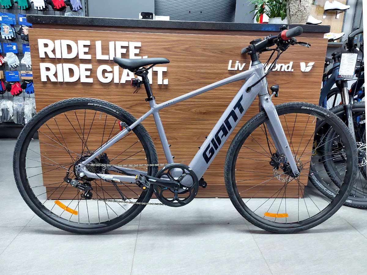 Xe Điện Trợ Lực Giant ESCAPE E+ Xe Điện Trợ Lực Giant ESCAPE E+