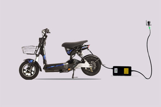 Chú ý khi sạc pin cho xe điện an toàn tại nhà Chú ý khi sạc pin cho xe điện an toàn tại nhà