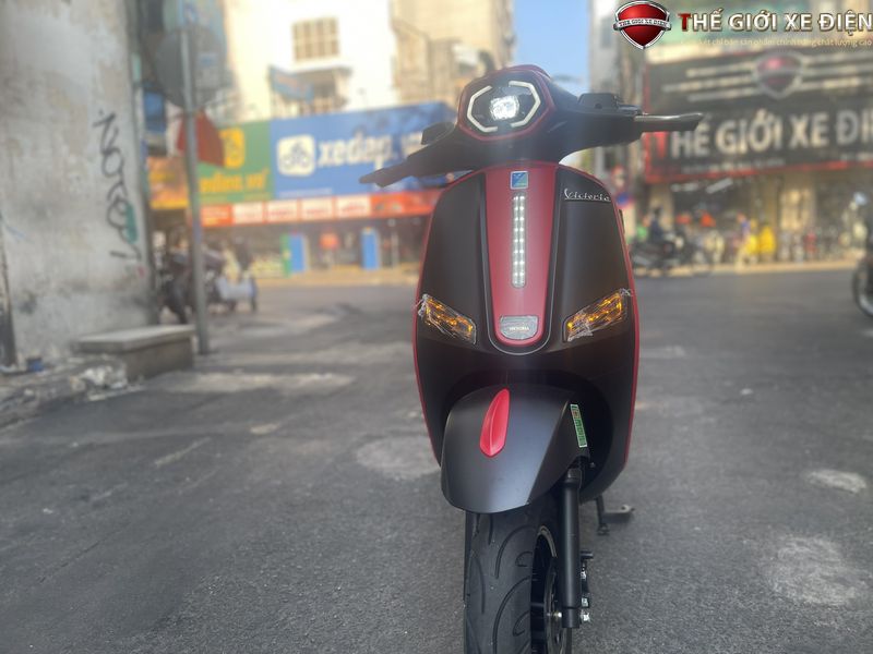 Victoria AT88 Pro 50cc: Xe ga đời mới, phong cách mới Victoria AT88 Pro 50cc: Xe ga đời mới, phong cách mới