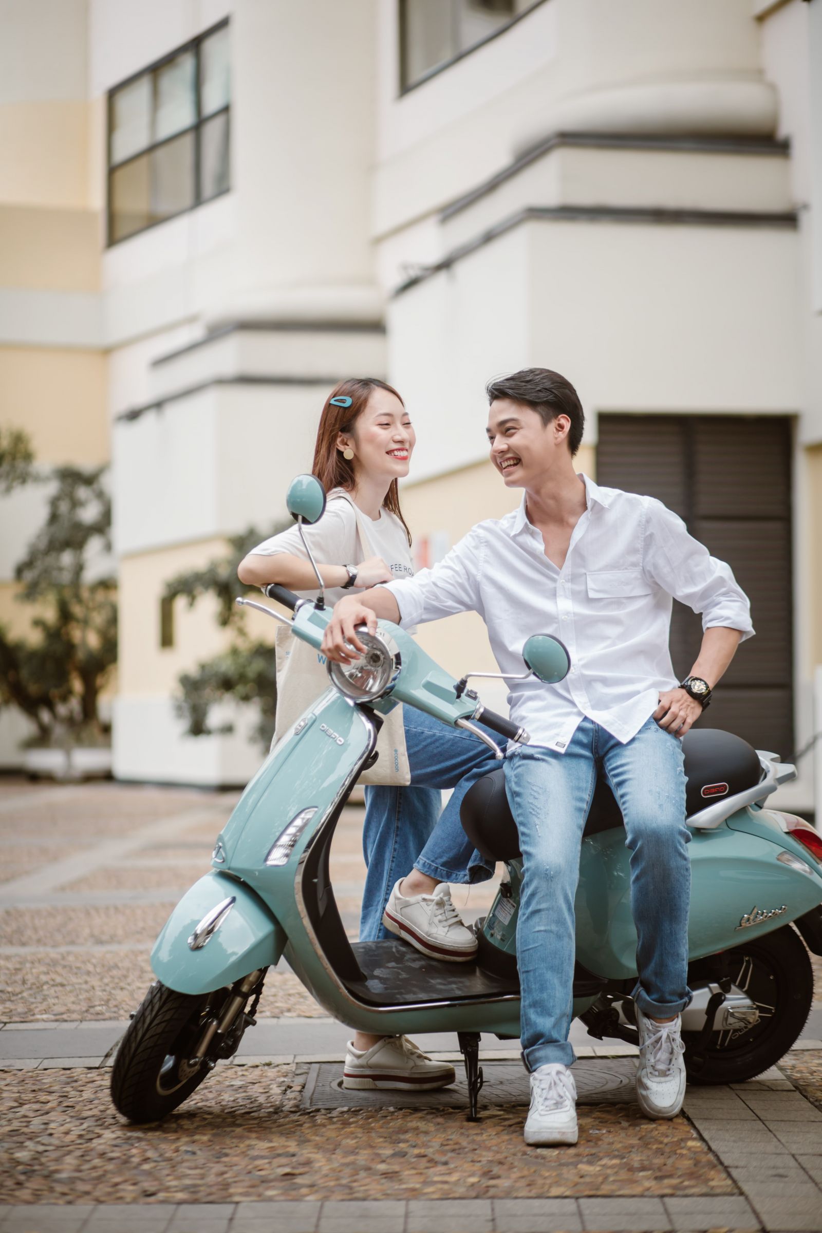 xe điện dibao tesla với nhiều tiện ích xe điện dibao tesla với nhiều tiện ích