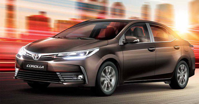 đi xe ô tô /toyota-corolla-2018-dc3b2ng-xe-lc3bd-tc6b0e1bb9fng-cho-me1bb8di-ngc6b0e1bb9di-0-1512530461712-81-0-712-1200-crop-1512530472458-1512532403166