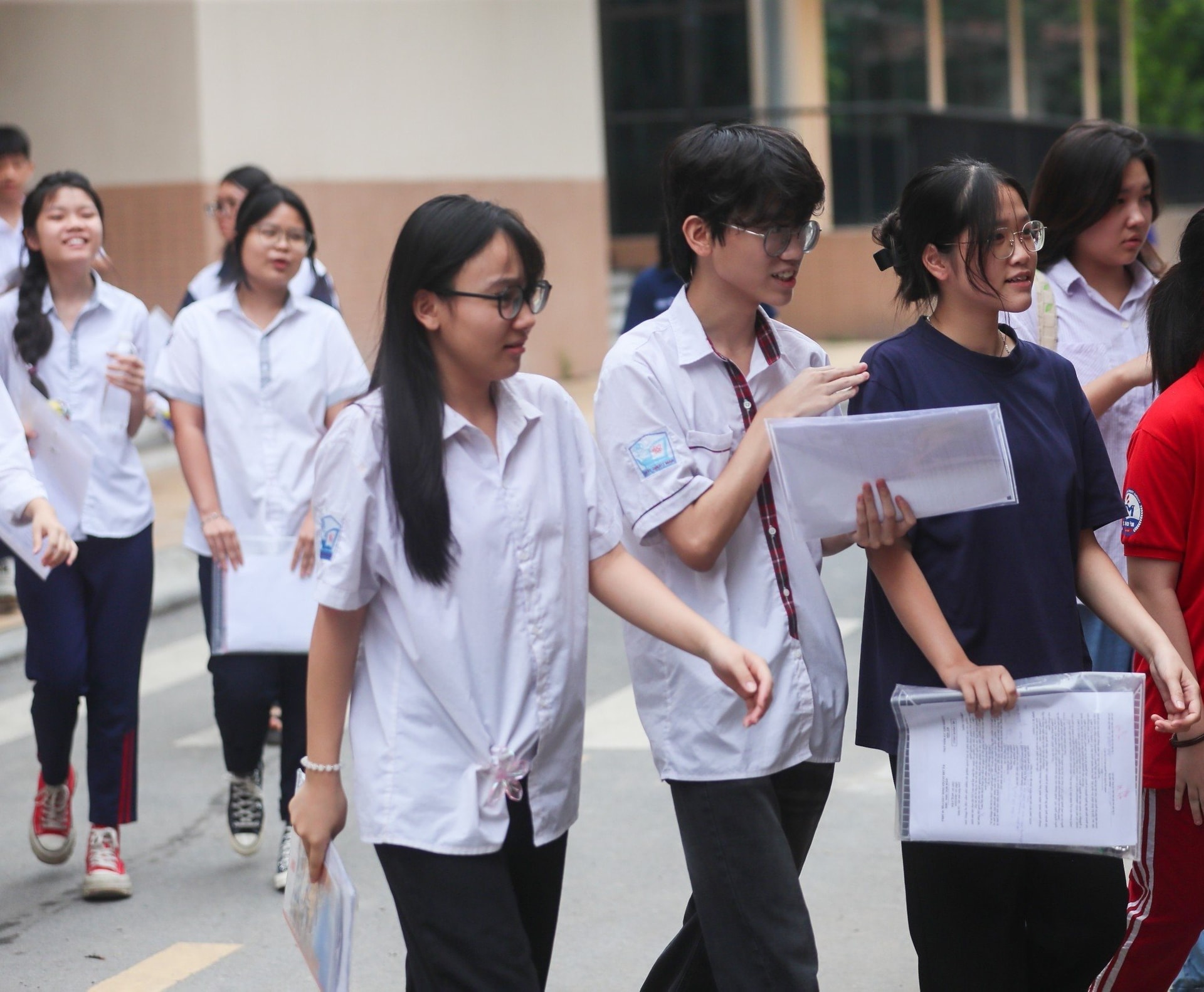 Vì sao phụ huynh quyết bám trường công lập? Vì sao phụ huynh quyết bám trường công lập?