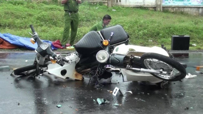 14 tuổi chạy xe 50cc phạt bao nhiêu 14 tuổi chạy xe 50cc phạt bao nhiêu