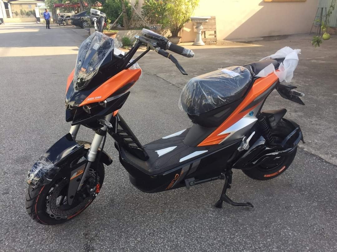 Năng động cùng xe máy điện Dibao Jeek One 2 Phanh Đĩa 2023