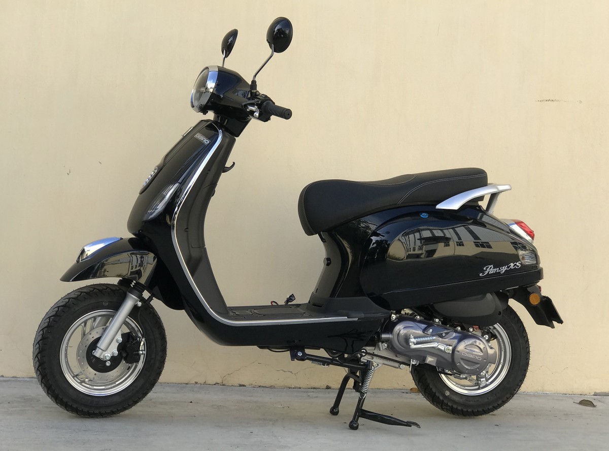 Chọn mua xe ga 50cc Vespa Dibao Pansy XS ngay từ hôm nay, đâu là lý do