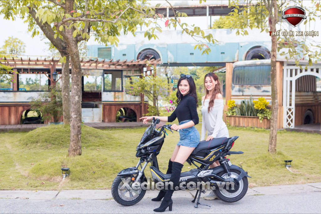 Xe điện JVC Jeek Plus 202 Xe điện JVC Jeek Plus 202